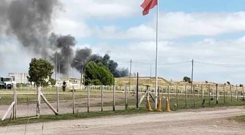 Explosin e incendio en la fbrica Enaex: tres fallecidos y un hombre rescatado